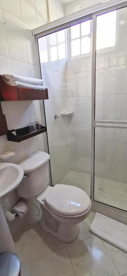 Hotel Torre Del Prado Барранкилья Экстерьер фото